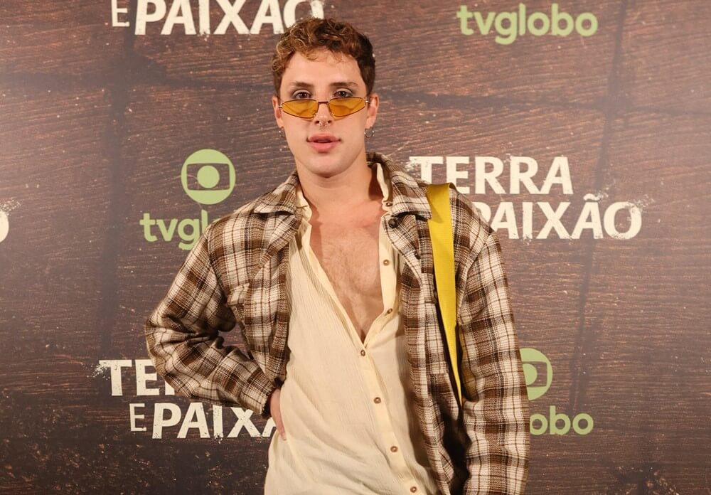 Hotel Fairmont Rio Celebra o Mês do Orgulho com show de Diego Martins