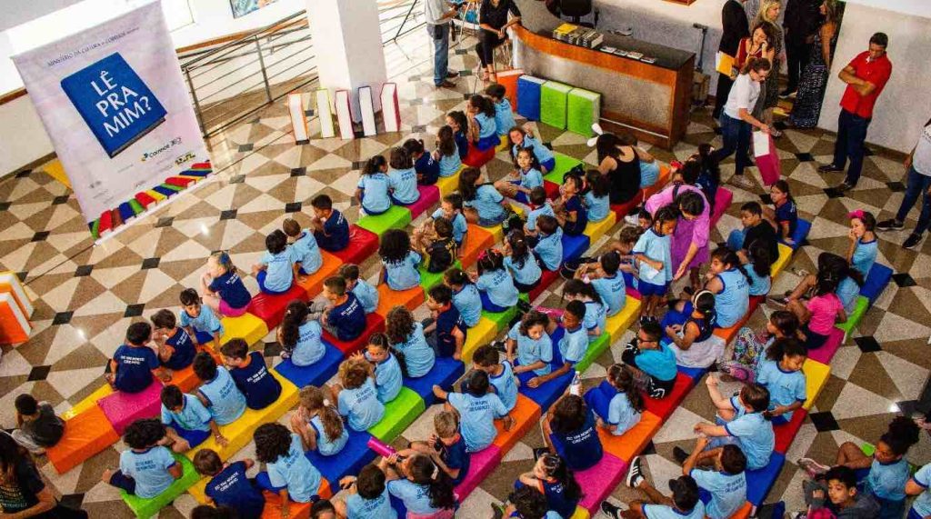Lê Pra Mim?: projeto incentiva a leitura entre crianças de escolas públicas
