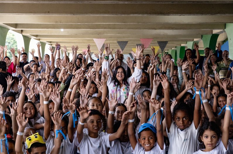 Bienal nas Escolas gera aumento na busca por livros