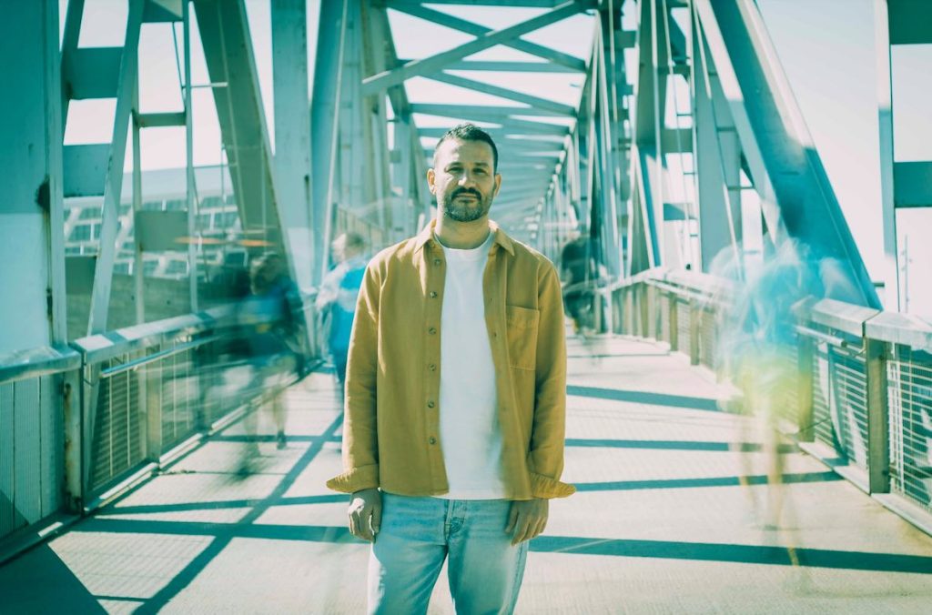 Hugo Arán se apresenta na sede do Instituto Cervantes