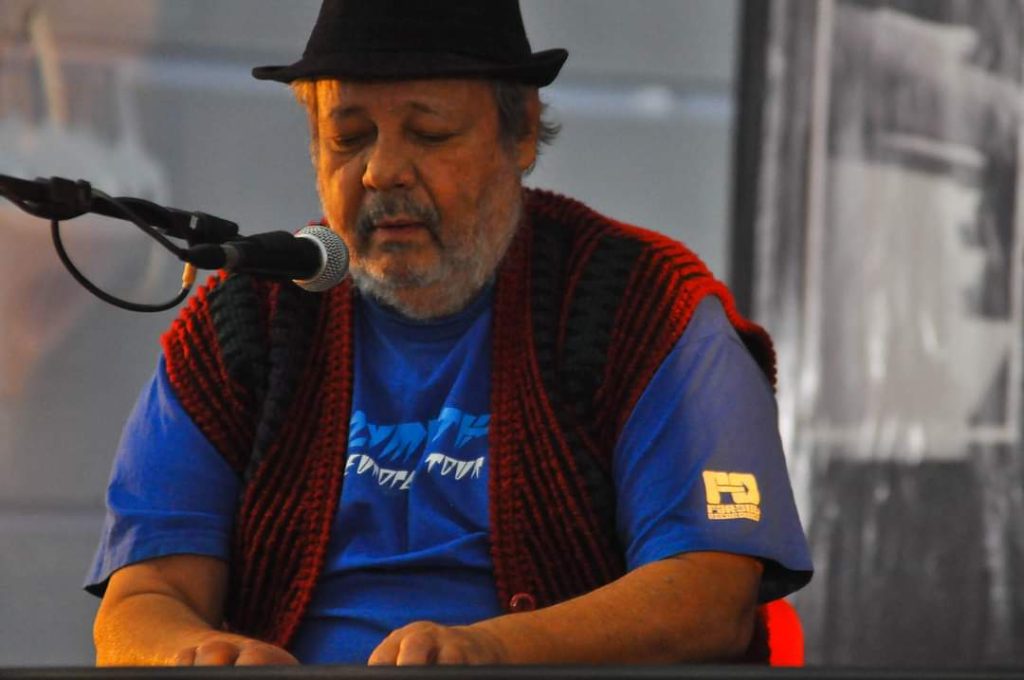 Show de Victor Bertrami celebra o legado de seu pai