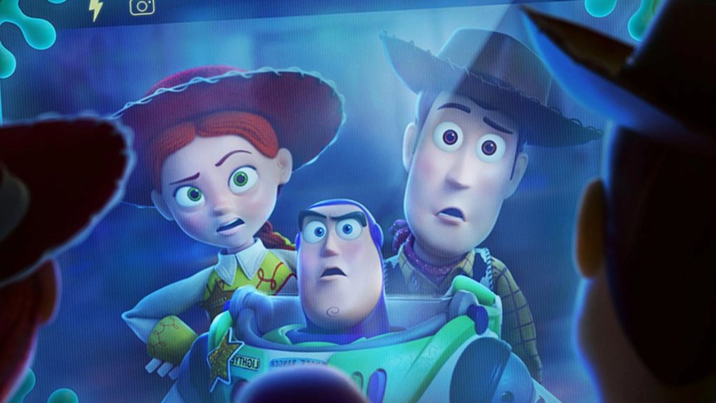 "Toy Story 5": quando a infância disputa espaço com as telas